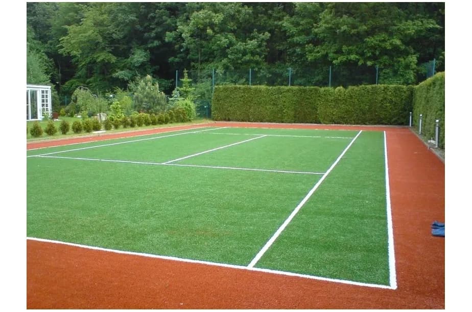 Ile kosztuje kort do tenisa? Poznaj aktualne ceny i cenniki w Polsce