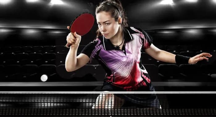 Jaką rakietkę do tenisa stołowego wybrać: poradnik dla każdego gracza
