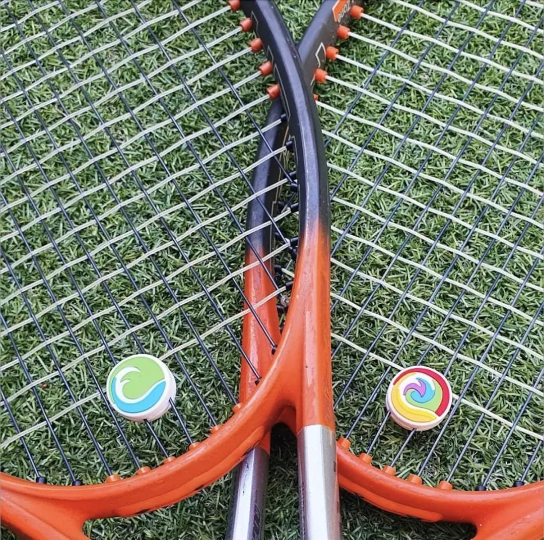 Tłumik do rakiety tenisowej: Funkcje, zalety i wpływ na grę tenisową