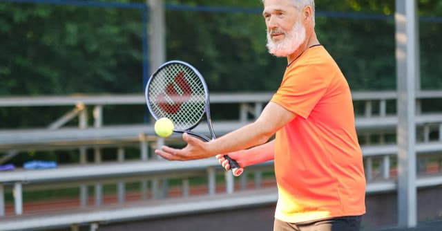 Filmy o tenisie: Czy zwiększają popularność tego sportu?