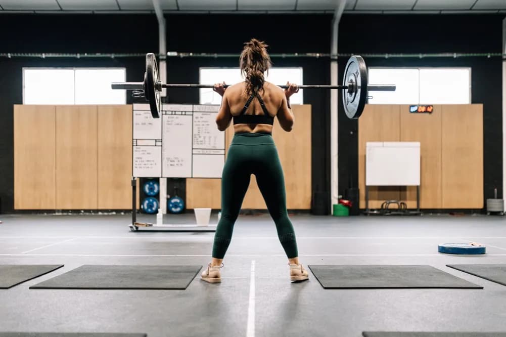 Trening anaerobowy co to? Definicja, korzyści i przykłady skutecznych ćwiczeń